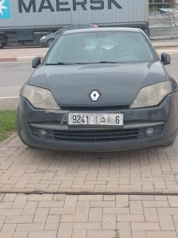 Renault Laguna Essence - 2