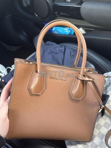 حقيبة مايكل كورس طراز مرسييه جلد