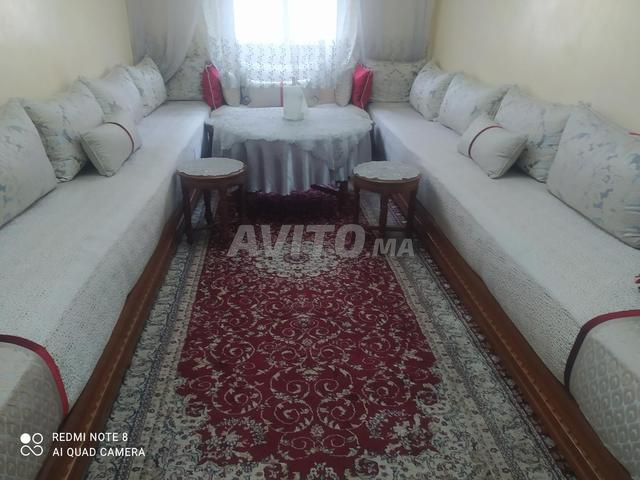 صالون للبيع كامل