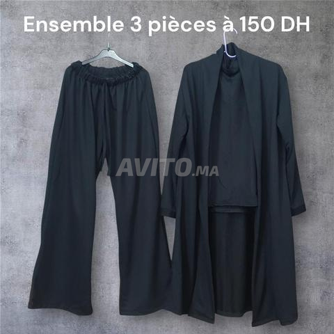 ملابس جديدة للنساء متكونة من 3 قطع اللون الأسود