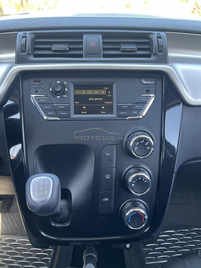 Mahindra KUV 100 Essence Manuelle 2021 à Marrakech
