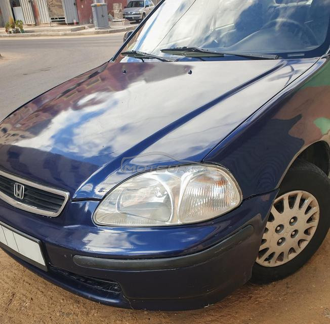 Honda Civic Essence Manuelle 1997 à Laâyoune