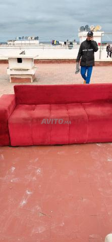 كرسي بذراعين L للبيع