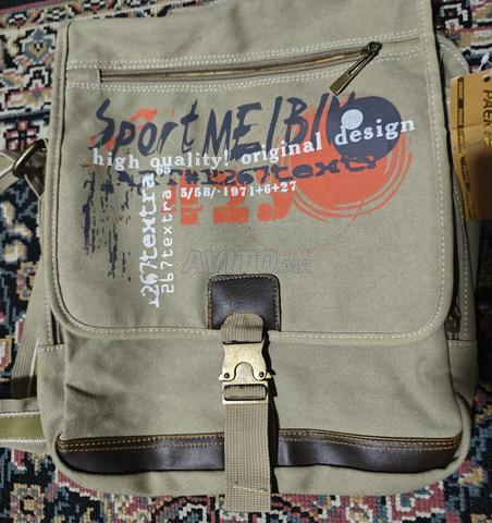 محفظة paekie جديدة