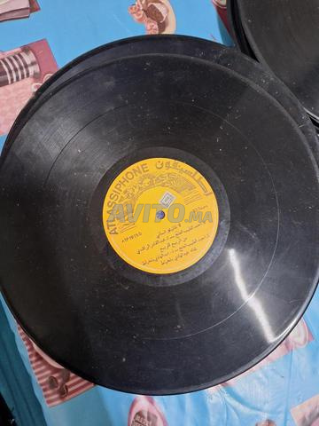 اسطوانات فينيل 33 دورة و 45 دورة