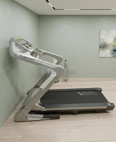 جهاز إحترافي كبير للجري و المشي