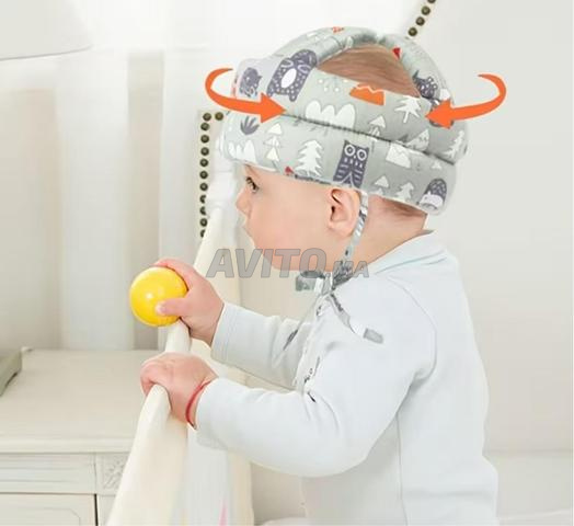 Casque de sécurité pour bébé - غطاء أمان للطفل