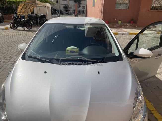 Peugeat 208 model 2016
