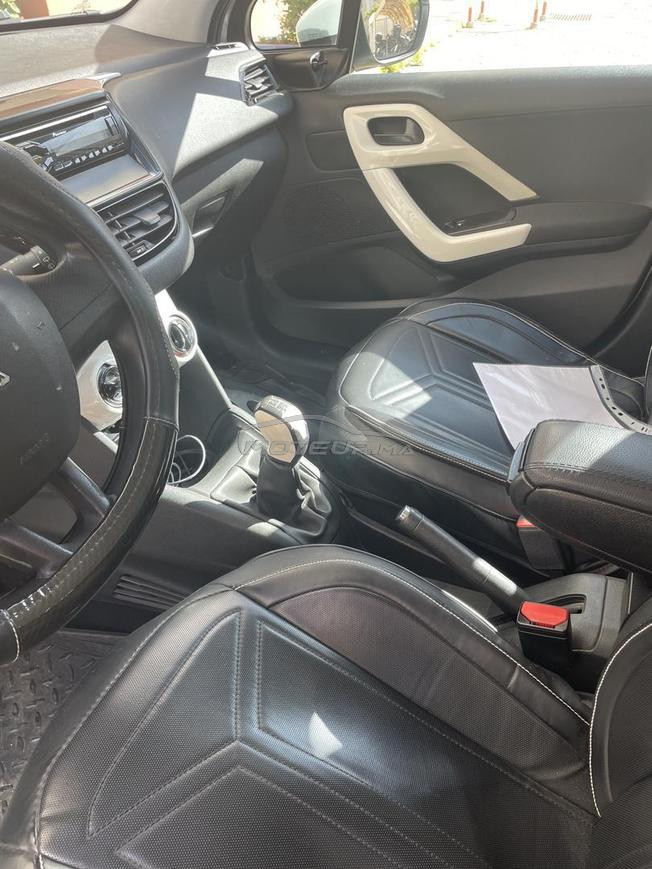 Peugeat 208 model 2016