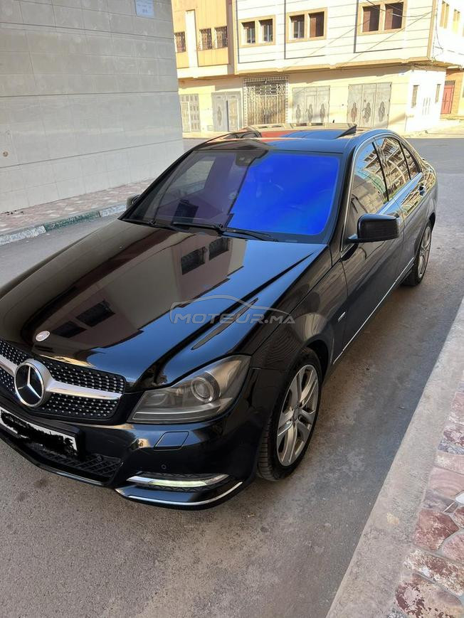 Mercedes 220 