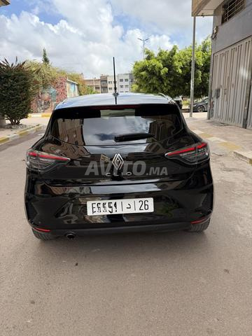 Renault Clio Essence Automatique 2024 à Casablanca - 2