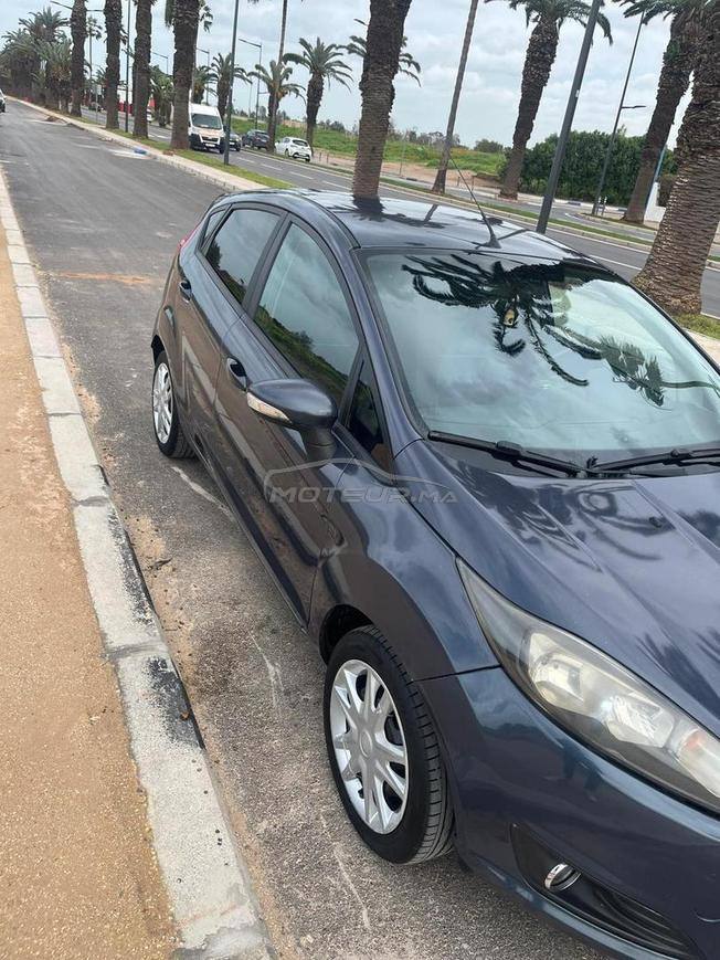 voiture trés Bon État (3amra)