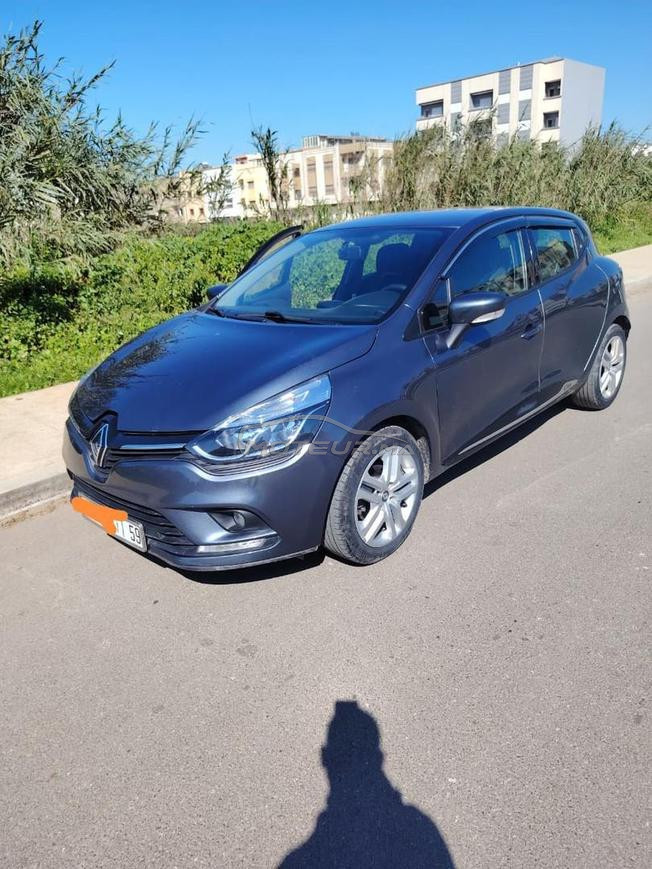 voiture Renault 