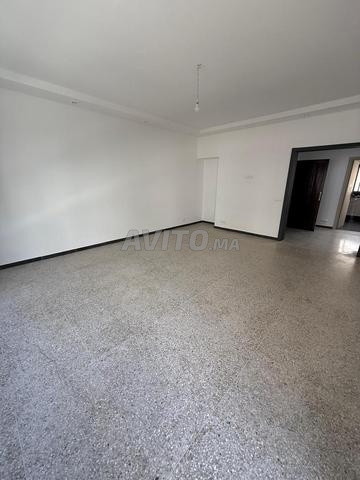 A Louer - 140m 3 chambres refait à neuf - Agdal - image 3