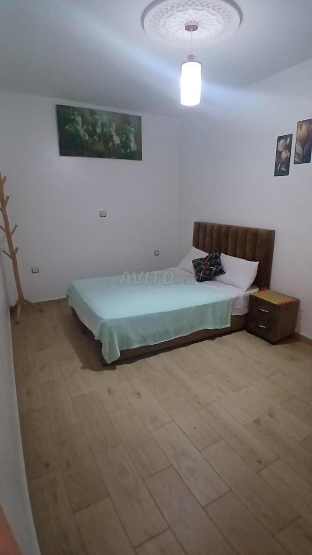 Bel appartement équipé à louer à la journée - image 4