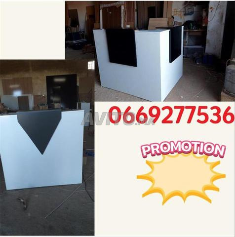 Comptoir de caisse en MDF pour magasin - 2