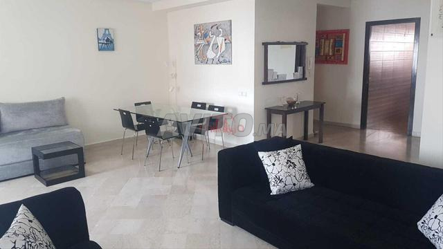 شقة للإيجار 4 غرف بمساحة 140 متر مربع في كازابل...