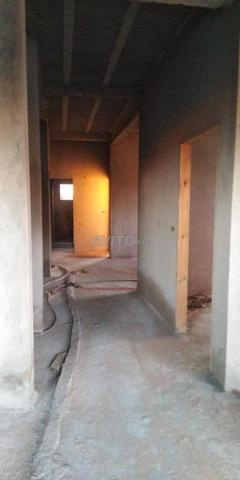 فيلا موثقة شبه مكتملة للبيع - 2