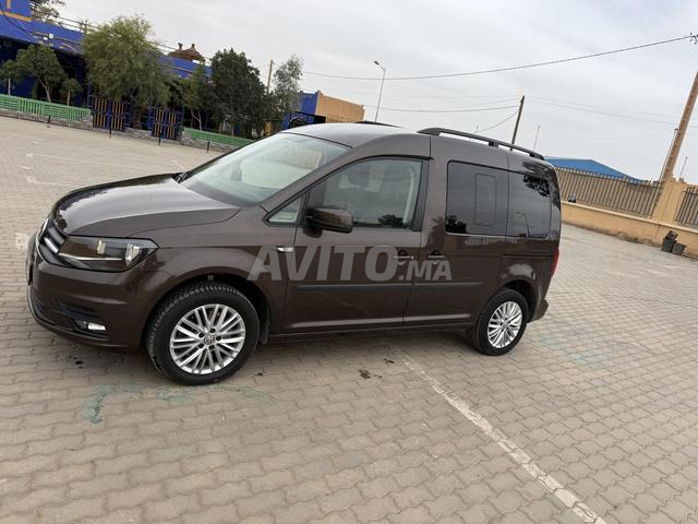 Volkswagen Caddy automatique