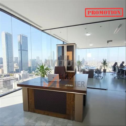 مكتب إدارة مع وحدة إرجاع للاستيراد