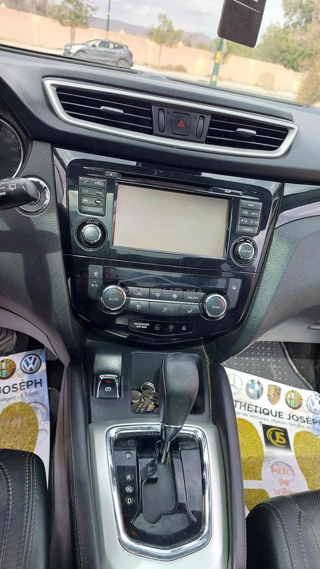 Nissan qashqai tekna plus 