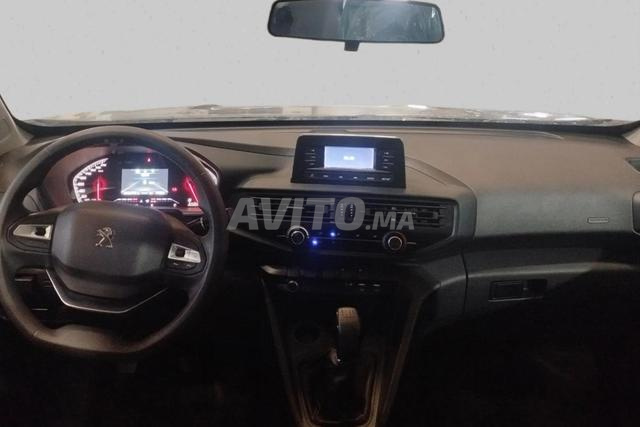 Stellantis - PEUGEOT LandTrek - 2024 - 2