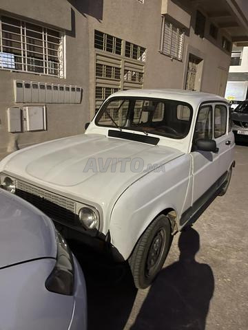 Renault R4