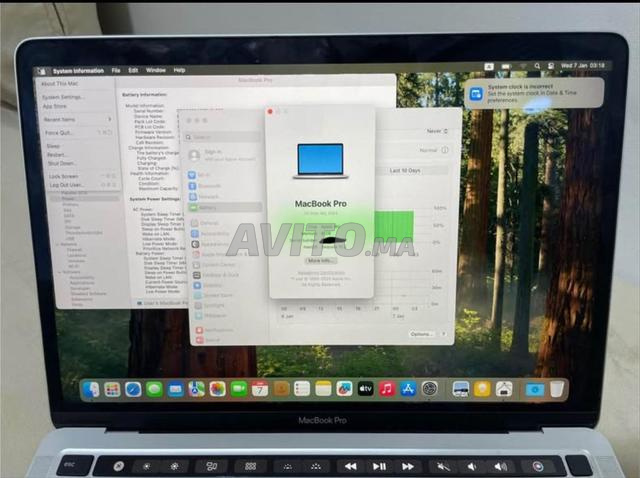 MacBook Pro M2 2022 touchebar