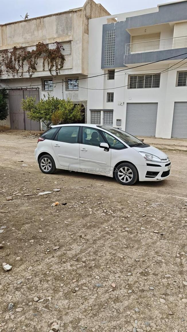 Citroën C4 Picasso model mois 09/2012
