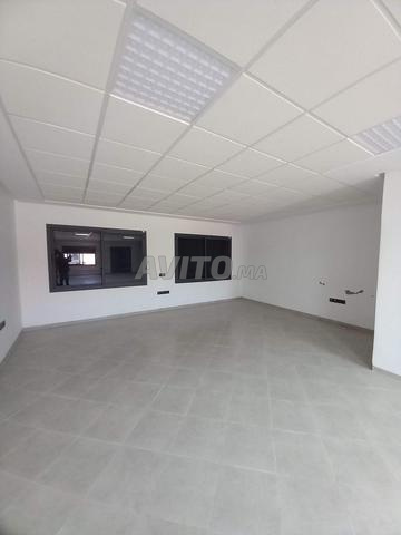 بقعة مكتب للبيع في حي الأندلس - 2