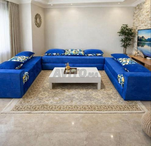 4 canapés avec coussins