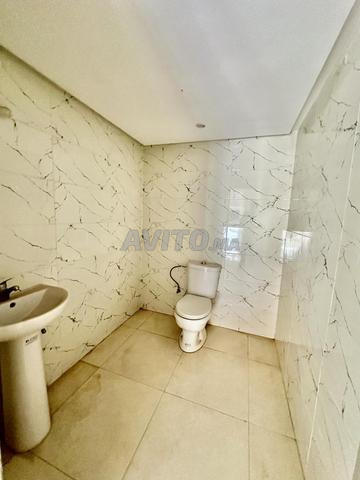 location local magasin vide neuf - 2