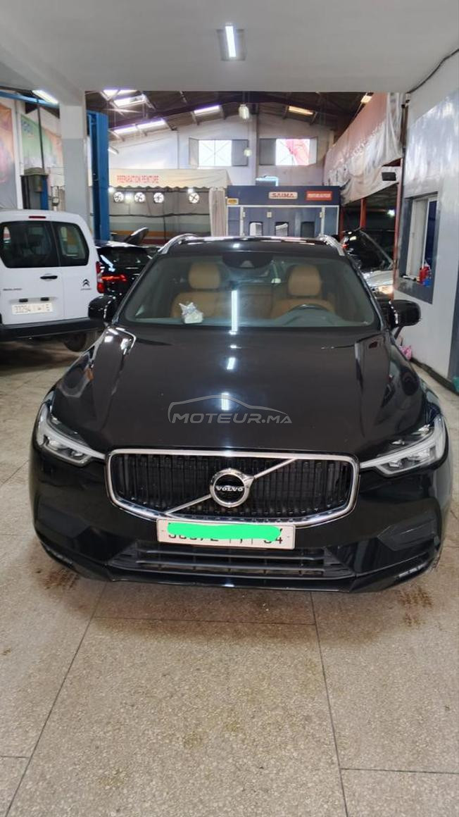 je met en vente mon véhicule Volvo xc 60 