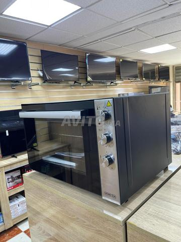 فرن كهربائي 70 لتر ماركة Venezia