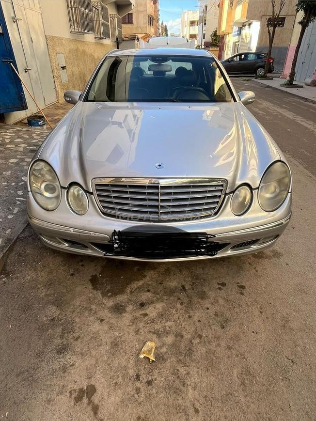 Mercedes-Benz 270 Diesel Manuelle 2004 à Meknès
