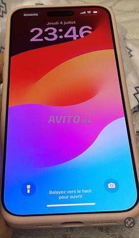 ايفون 15 برو ماكس 256 اسود في حالة جيدة