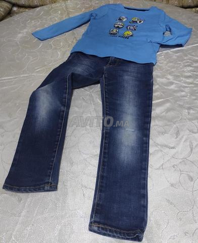 طقم تي شيرت Kiabi وجينز Zara للأطفال 4-5 سنوات