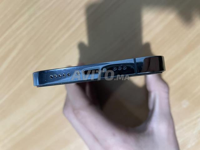 iPhone 13 Pro 128GB USA في حالة ممتازة