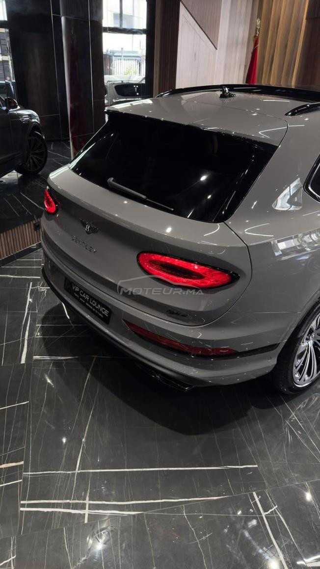 BENTLEY BENTAYGA AZURE HERMES