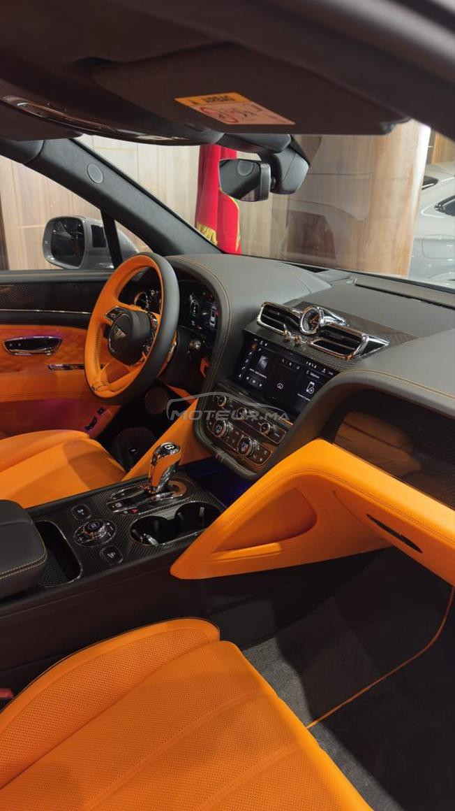 BENTLEY BENTAYGA AZURE HERMES