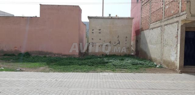 أرض 200 متر قرب الكورنيش بواجهتين للبيع - 2