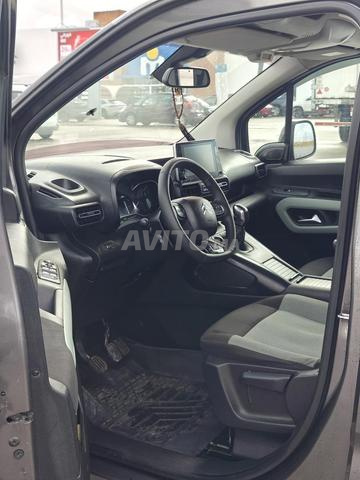 سيتروين بيرلينجو عامرة