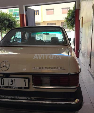 مرسيدس بنز 300 ديزل أوتوماتيكية 1984 في طنجة - 2