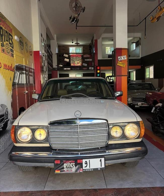 Mercedes-Benz 300 Diesel Automatique 1984 à Tanger