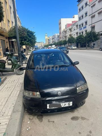 فيات بونتو ديزل يدوية 2000 مجمركة 2011