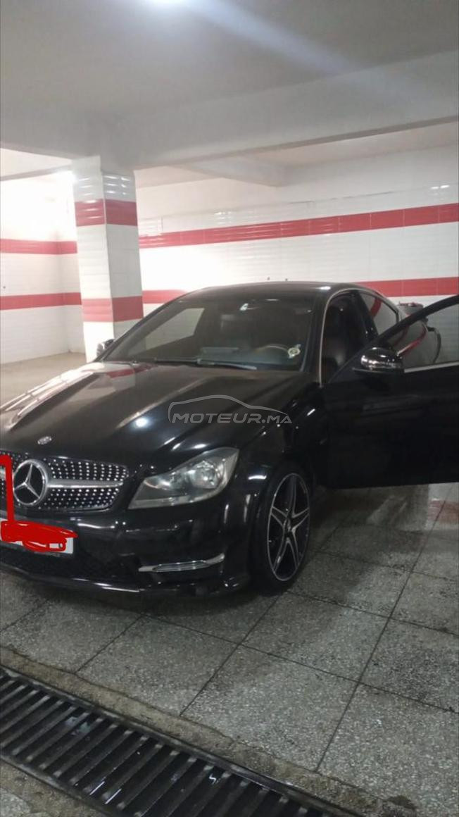Mercedes-Benz 220 coupe Diesel a meknes