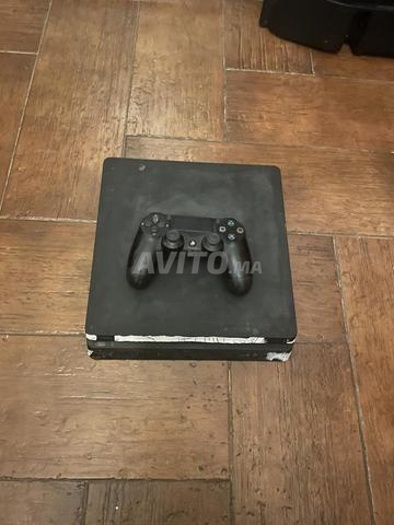 PS4 à vendre prix négociable