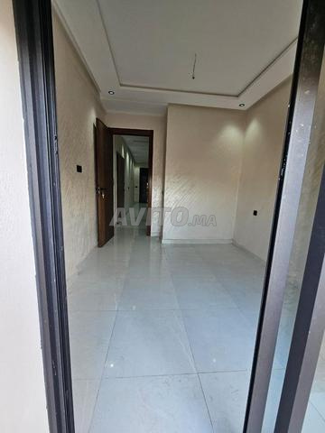 Studio luxueux de 50m à louer à Ain sebaa - image 5