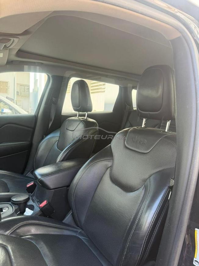 Vends Jeep Cherokee excellent etat 