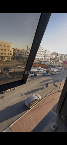 GRAND PLATEAU BUREAU À LOUER - 2